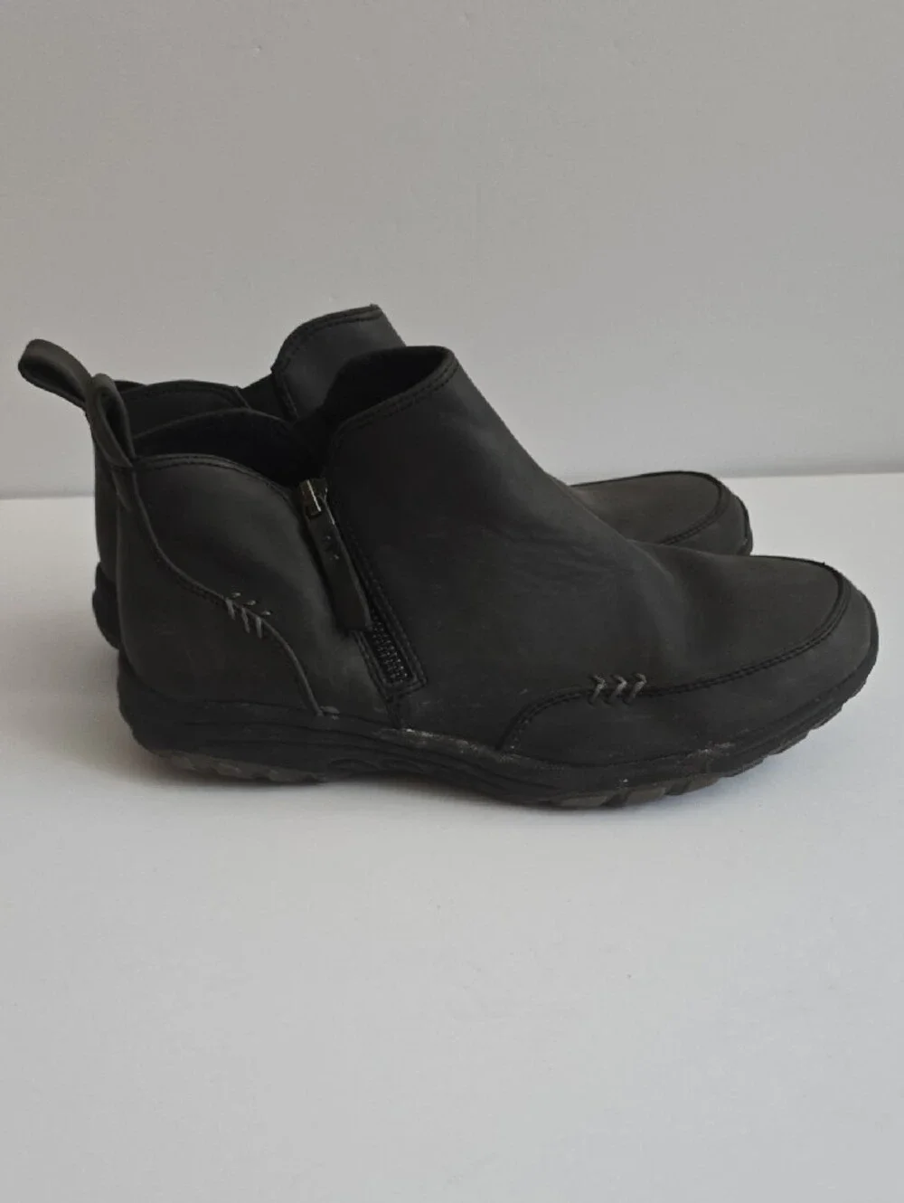 Skechers Women's Black Side-Zip Ankle Booties